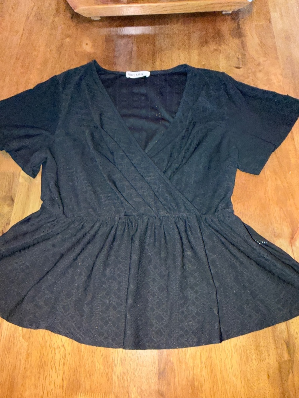 Grace Karin Large black peplum v neck blouse